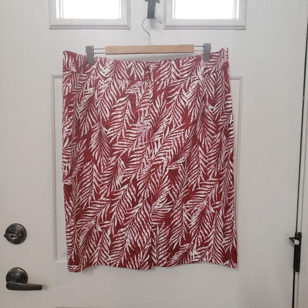 Ann Taylor Factory size 16
